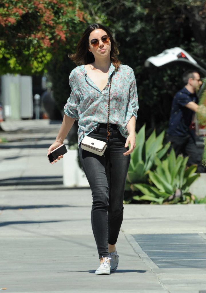 Aubrey Plaza Was Seen Out in West Hollywood-1