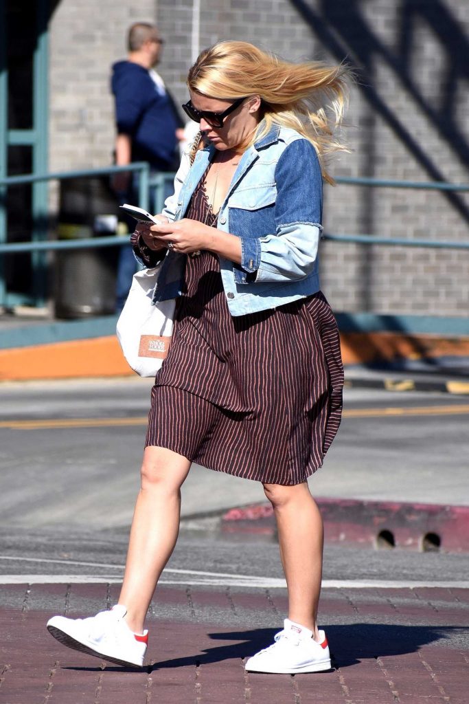 Busy Philipps Out Shopping in Los Angeles-3