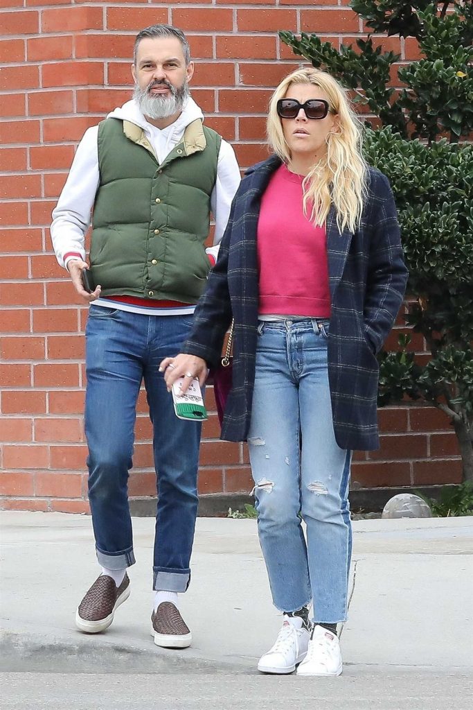 Busy Philipps Steps Out with Her Husband in Beverly Hills-1