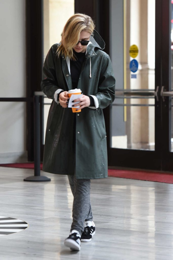 Chloe Moretz Arrives at the Cinema with Her Brother Colin in LA-4