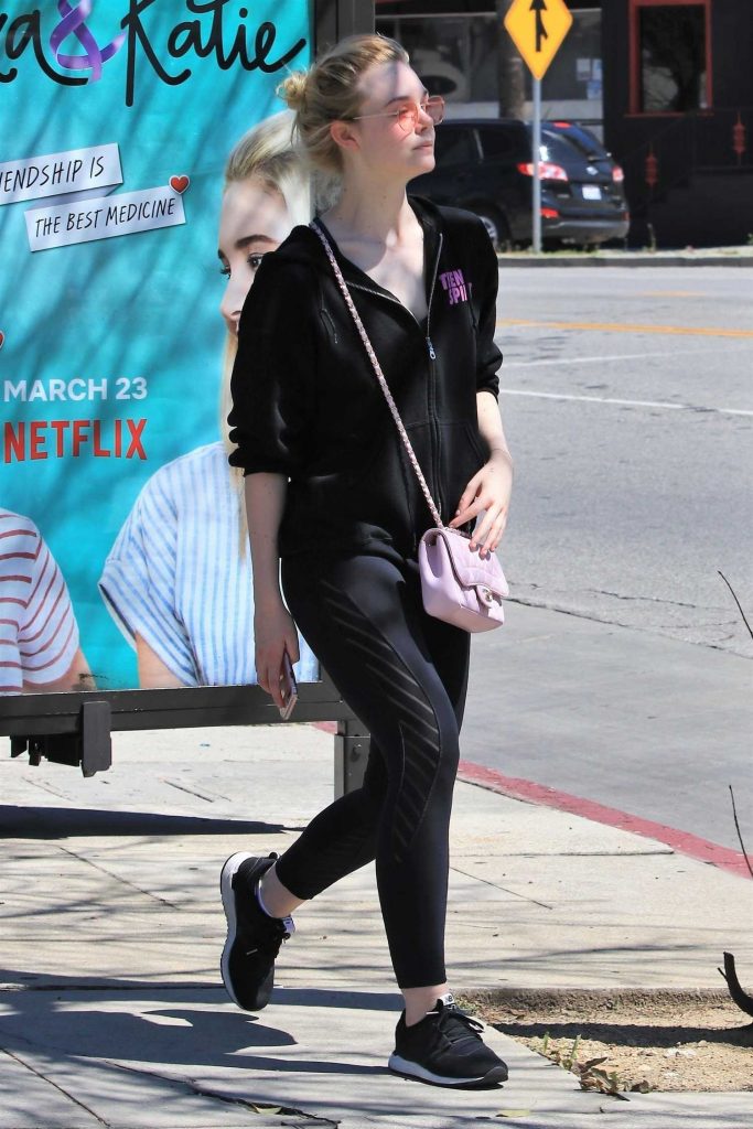 Elle Fanning Hits the Gym in West Hollywood-4