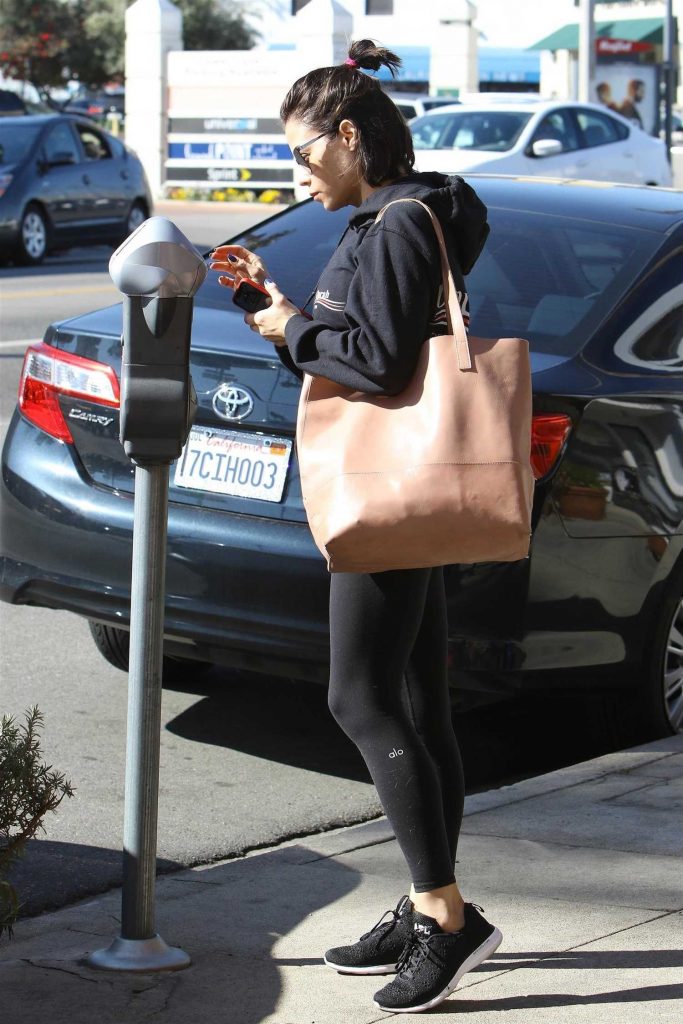 Jenna Dewan Goes Out for a Massage in Studio City-5