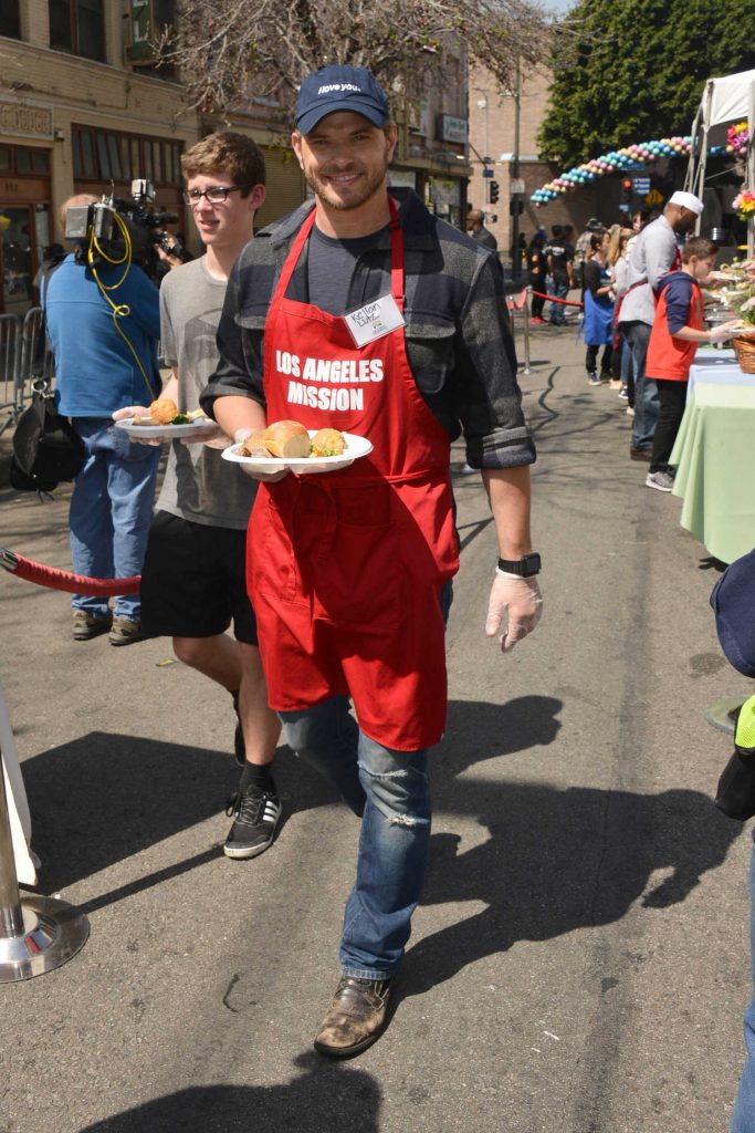 Kellan Lutz at Los Angeles Mission Easter Charity Event in Los Angeles-3