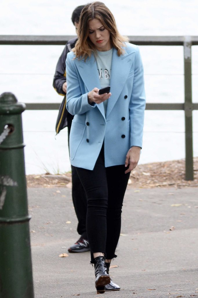 Mandy Moore Was Spotted Out in Sydney-1
