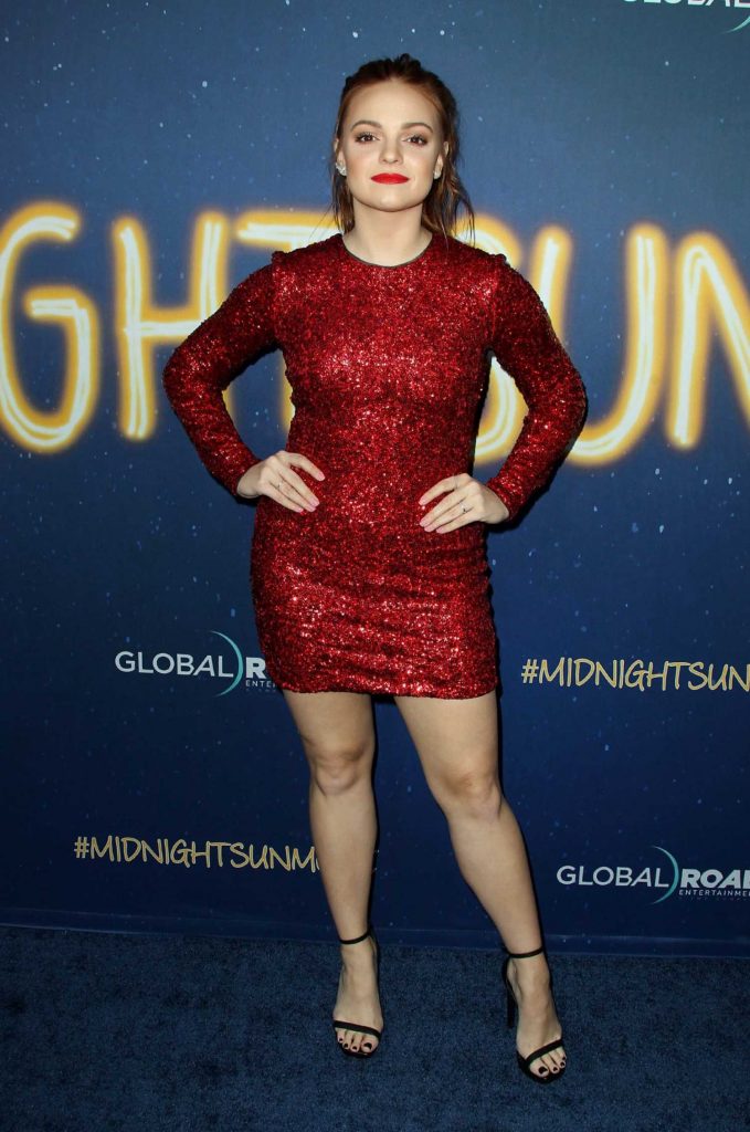 Michelle DeFraites at the Midnight Sun Premiere in Los Angeles-3