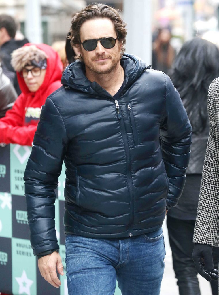 Oliver Hudson Leaves AOL Build Series in New York City-5