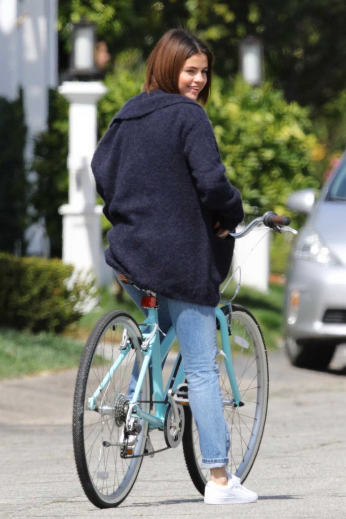 Selena Gomez Rides Her Bike in Studio City-5