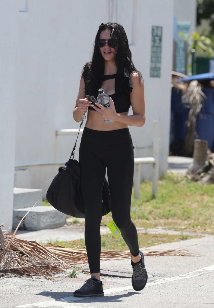 Adriana Lima Heads to the Gym in Miami-2