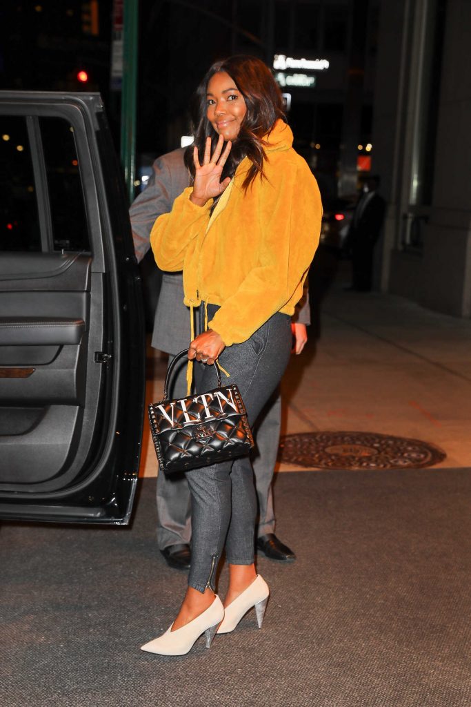 Gabrielle Union Leaves Her Hotel in New York City-5
