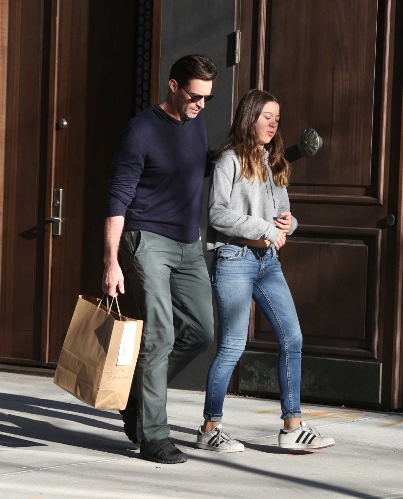 Hugh Jackman Out Shopping with His Daughter Ava in the West Village in New York City-5