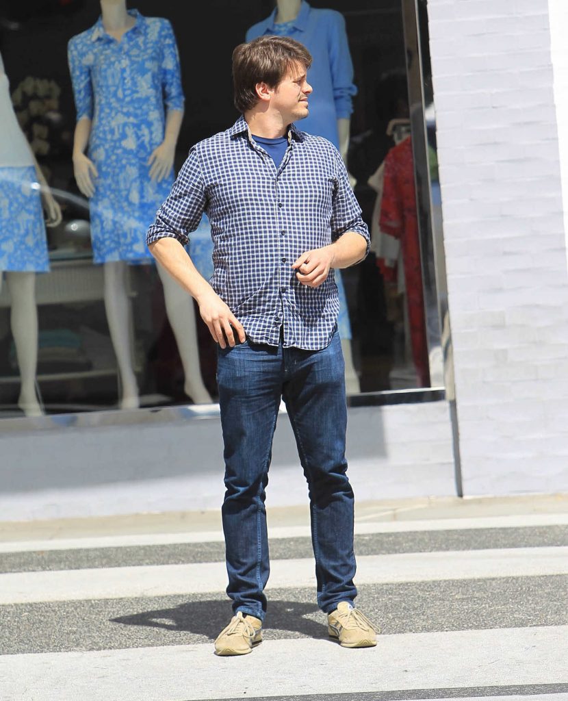 Jason Ritter Was Seen Out in Beverly Hills-2