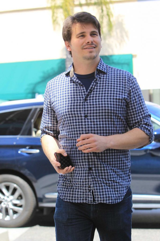 Jason Ritter Was Seen Out in Beverly Hills-5