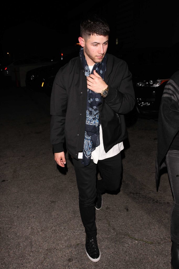 Nick Jonas Leaves Craigs Restaurant in West Hollywood-2