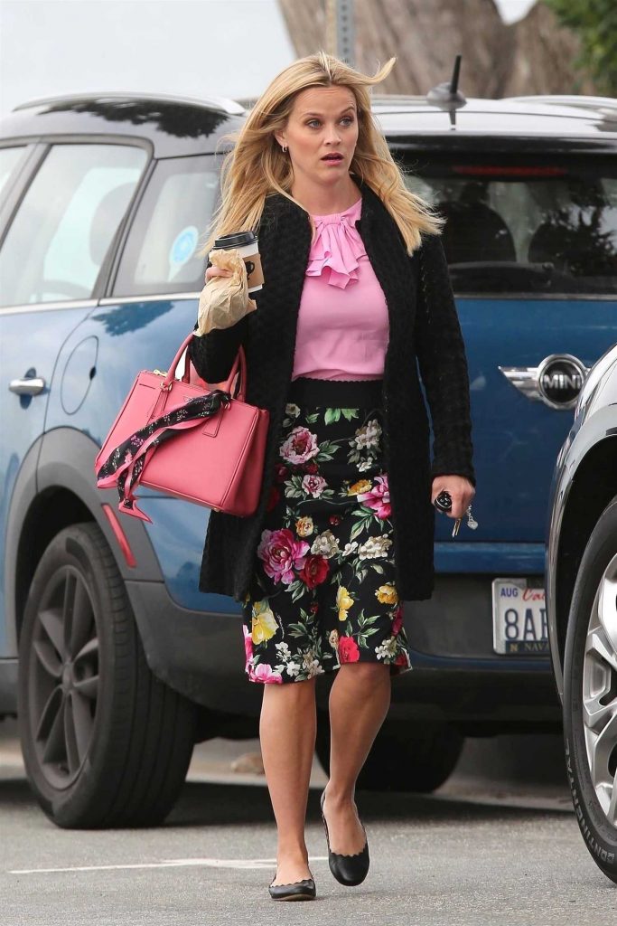 Reese Witherspoon on the Set of Big Little Lies in Monterey-4