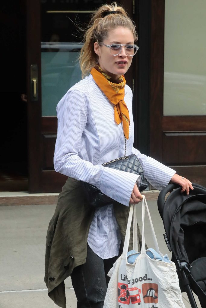 Doutzen Kroes Was Seen Out in New York City-5