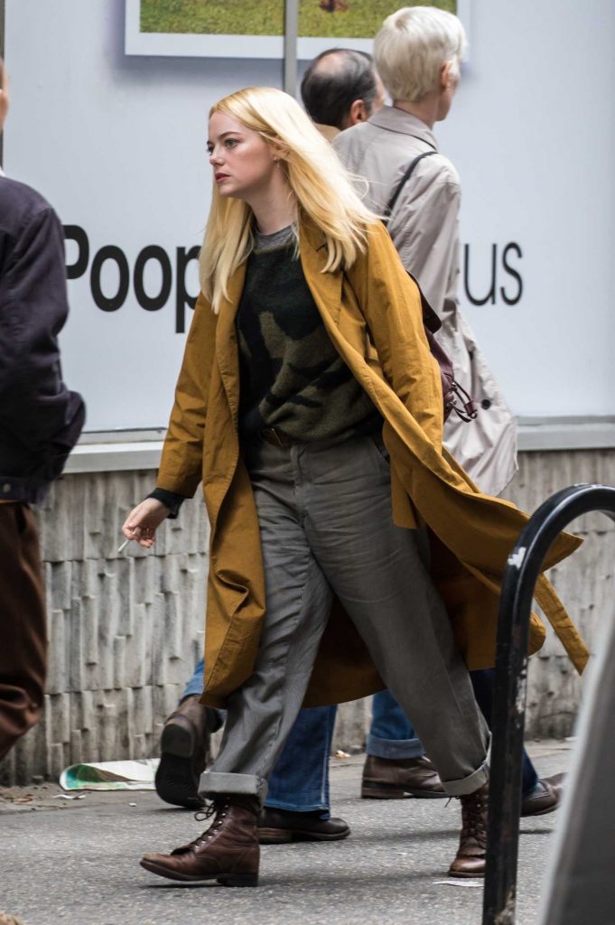 Emma Stone on the Set of Maniac on Park Avenue in New York-3