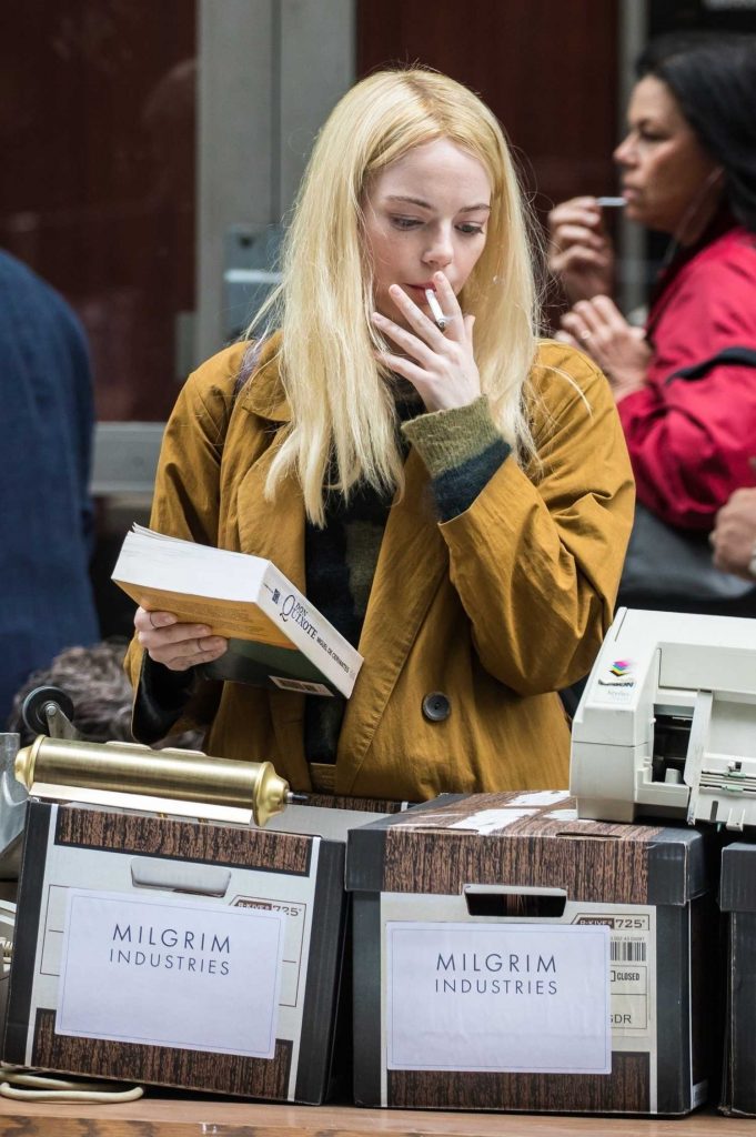 Emma Stone on the Set of Maniac on Park Avenue in New York-5