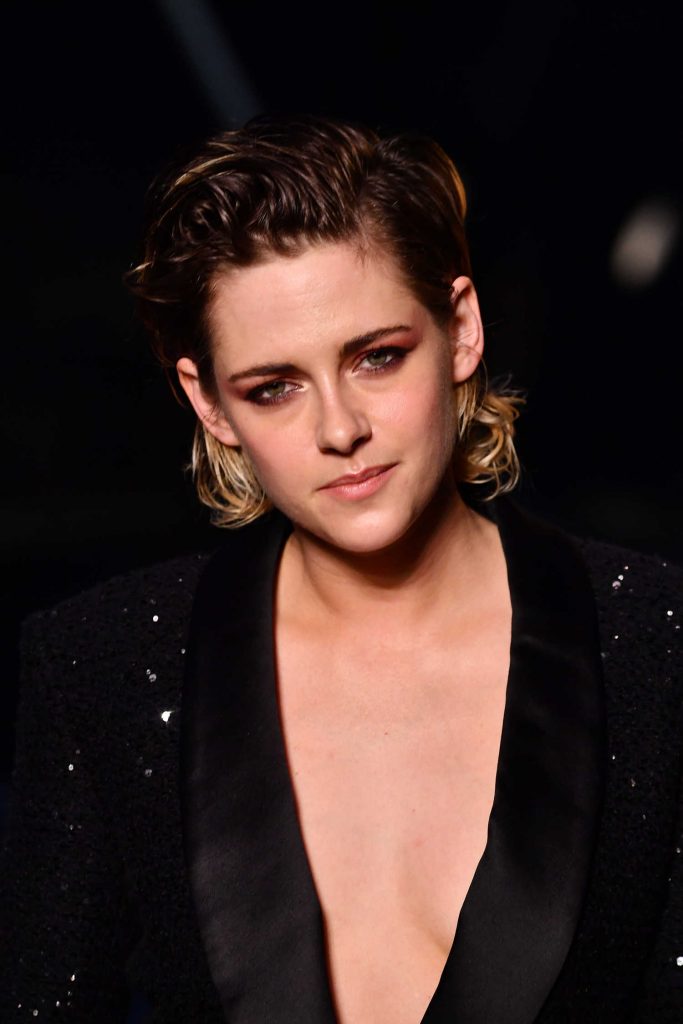 Kristen Stewart Attends the Chanel Cruise 2018/2019 Collection at Le Grand Palais in Paris-5