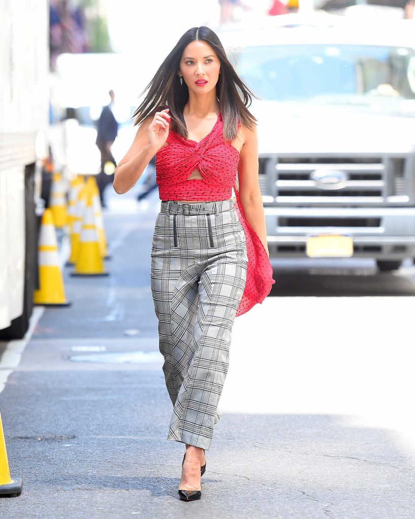 Olivia Munn Was Seen Out in New York City-4