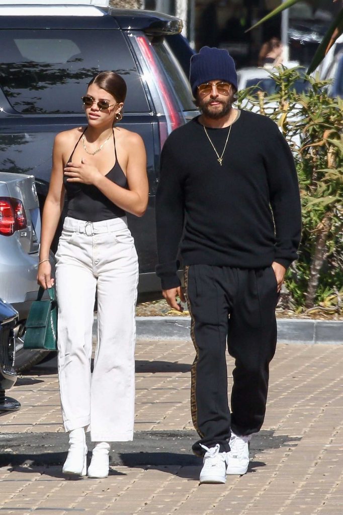 Sofia Richie Was Spotted Out in Malibu-3