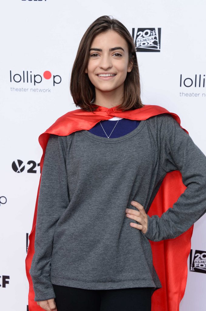 Soni Bringas at the 2nd Annual Lollipop Superhero Walk Benefiting Lollipop Theater Network in Los Angeles-4