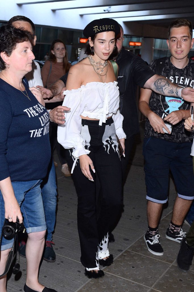Dua Lipa Was Seen at the Airport in Warsaw-4