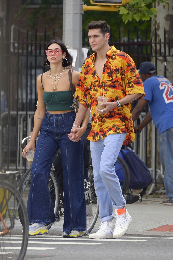 Dua Lipa Was Seen Out with Boyfriend Isaac Carew in New York-4