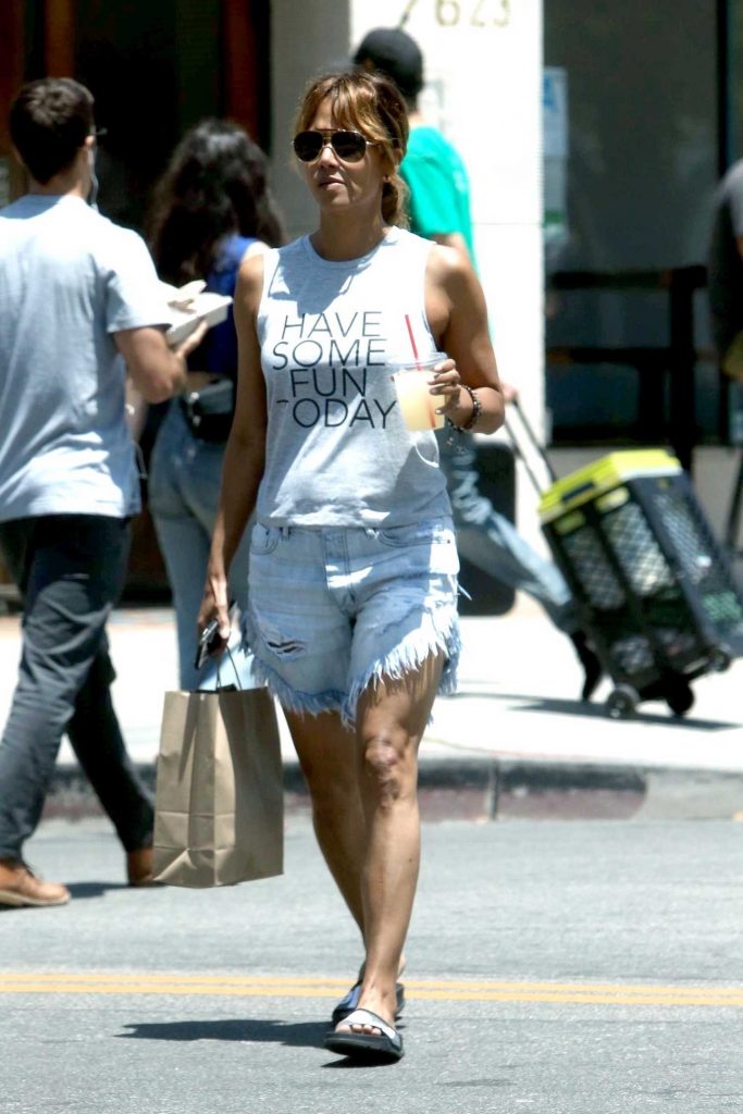 Halle Berry Goes Shopping Out in LA-2