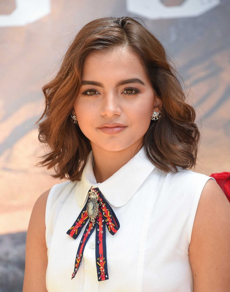 Isabela Moner at the Sicario: Day of the Soldado Photocall at the Four Season Hotel in Los Angeles-4
