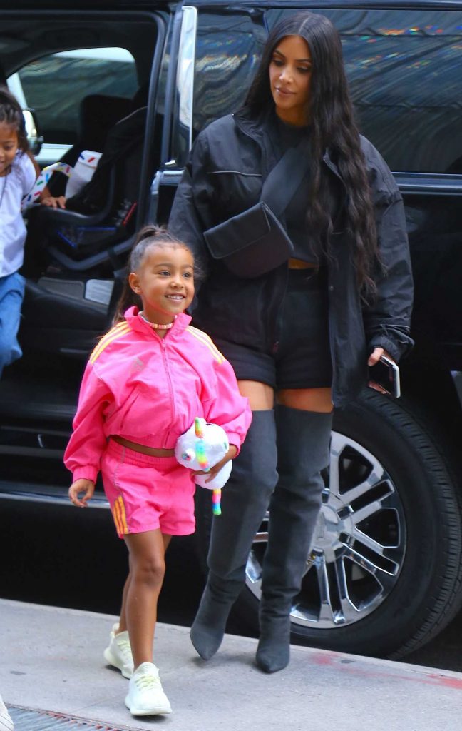 Kim Kardashian Returns to Her Hotel in New York City-4