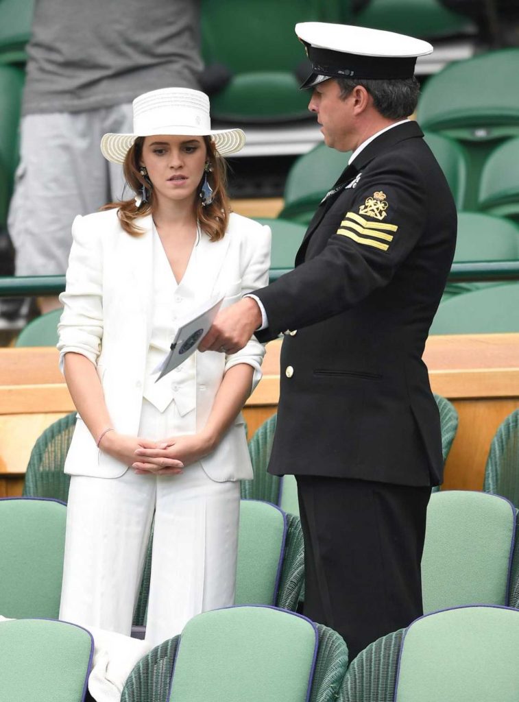 Emma Watson Arrives at Wimbledon Tennis Tournament in London-2