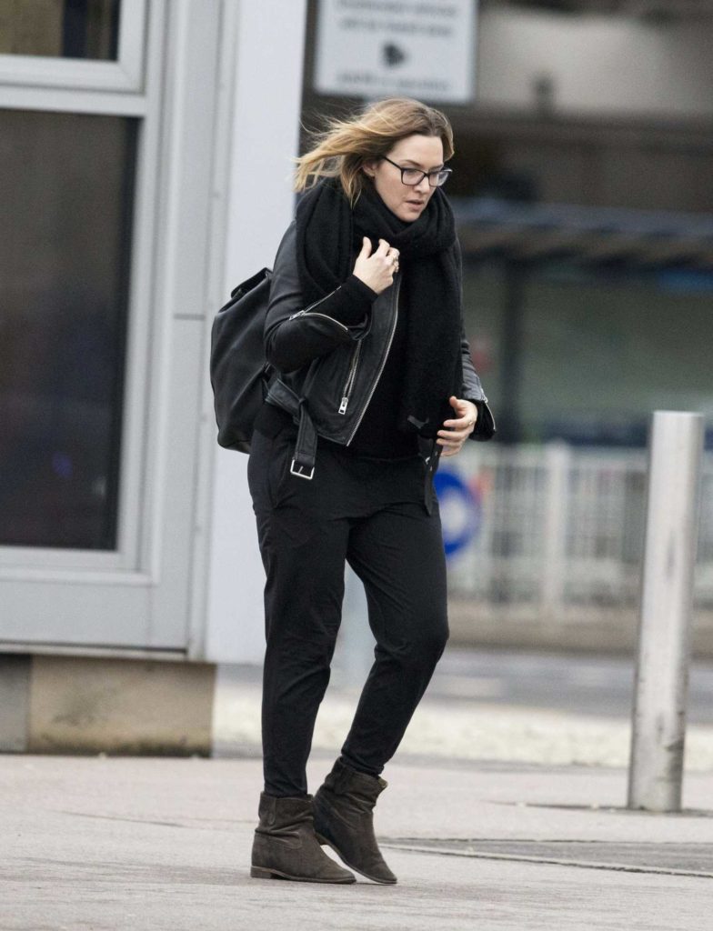 Kate Winslet in a Black Leather Jacket