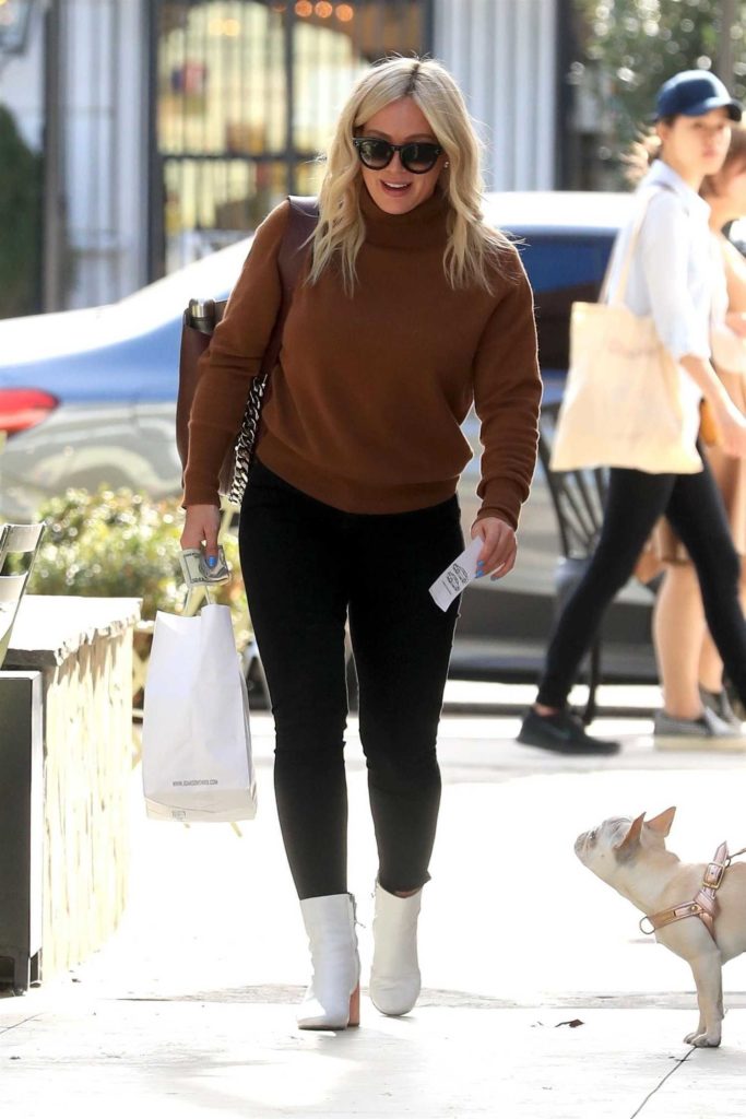 Hilary Duff in a Brown Turtleneck