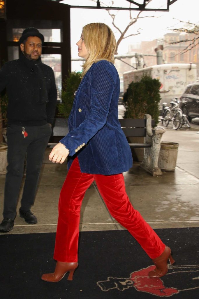 Chloe Moretz in a Red Pants