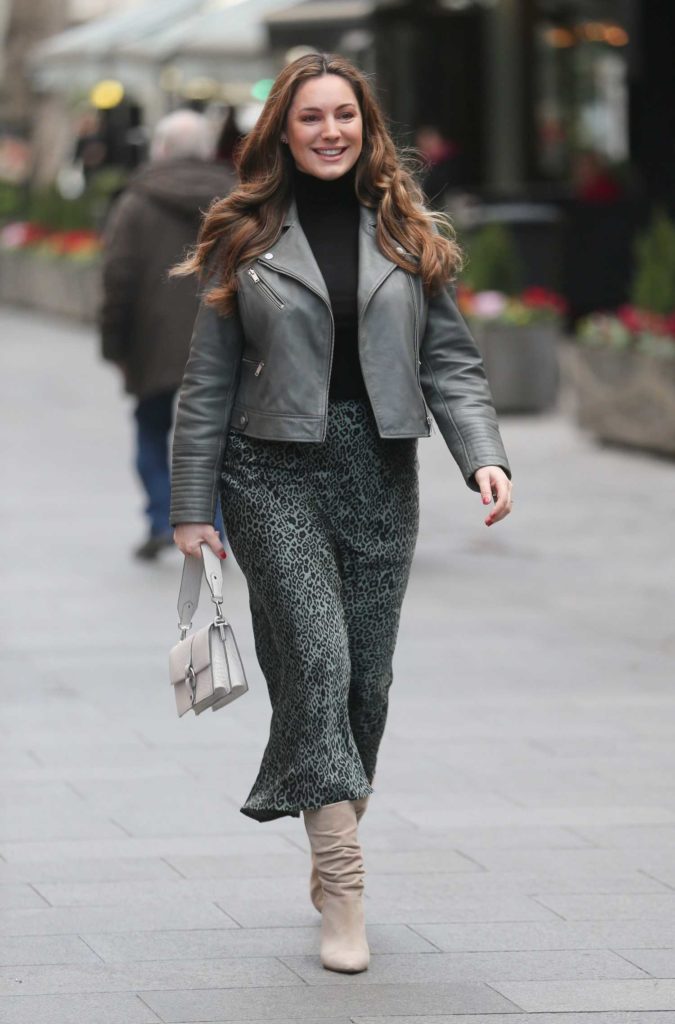 Kelly Brook in a Gray Leather Jacket