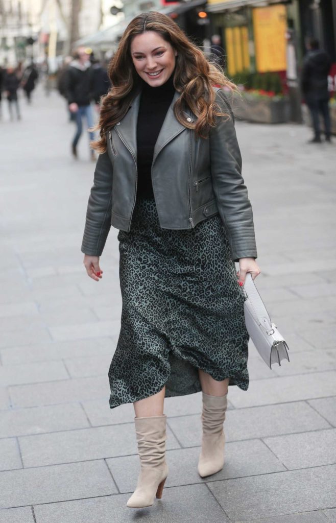 Kelly Brook in a Gray Leather Jacket
