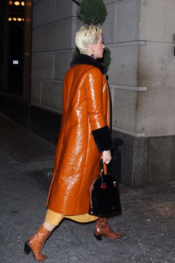 Katy Perry in an Orange Sheepskin Coat