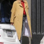 Maria Sharapova in a Beige Coat Was Seen on Venice Beach in LA
