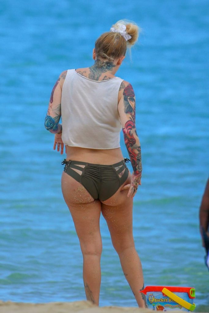 Jenna Jameson in Bikini