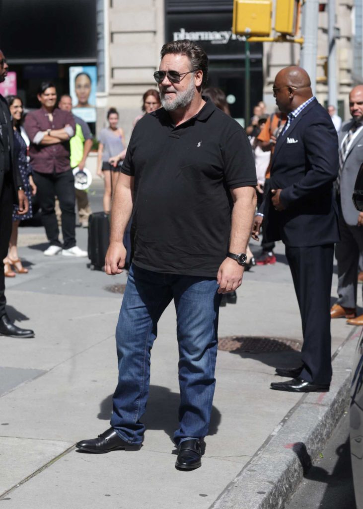 Russell Crowe in a Black Polo