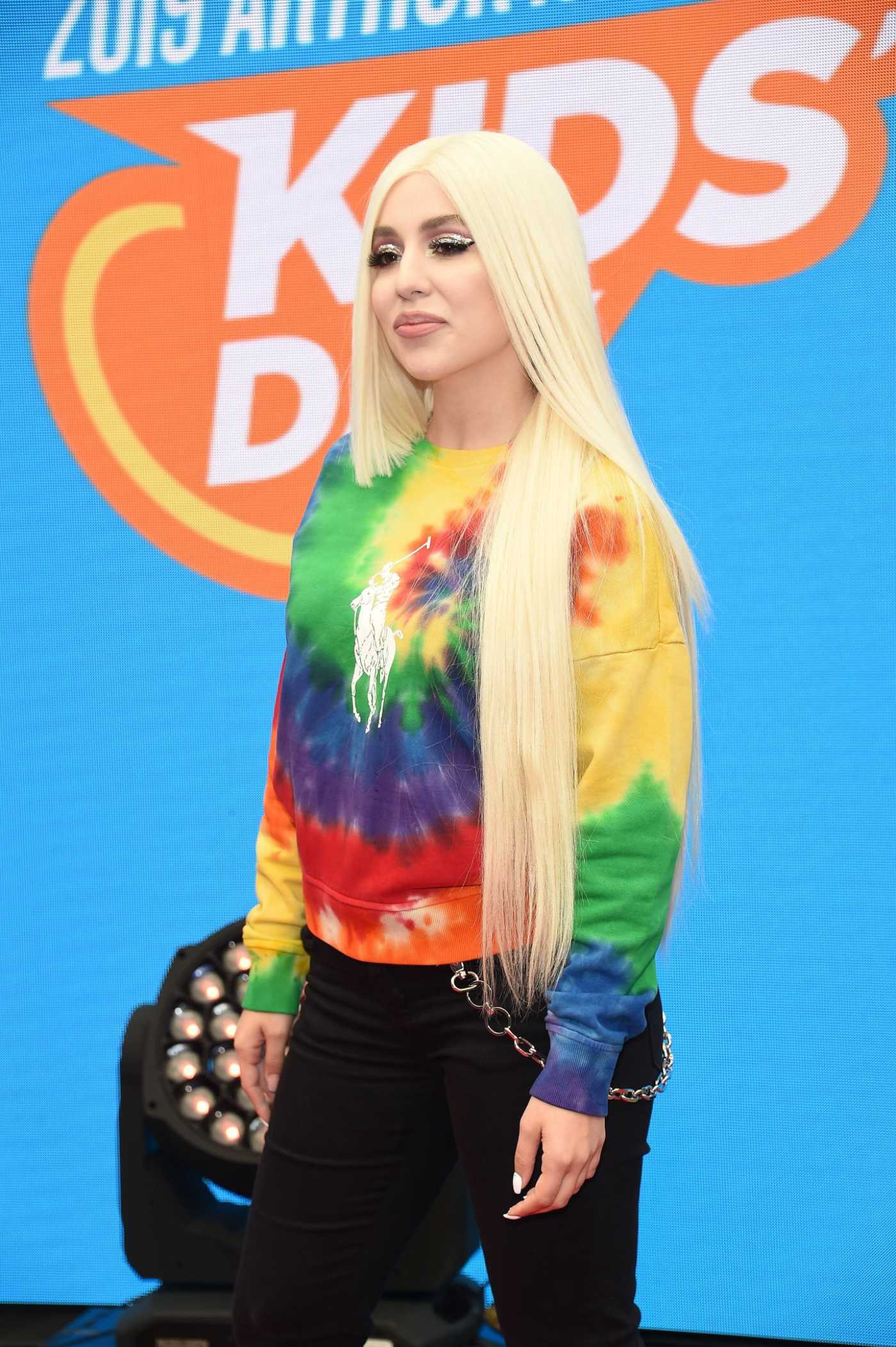 Ava Max Attends Arthur Ashe Kids’ Day in New York City – Celeb Donut