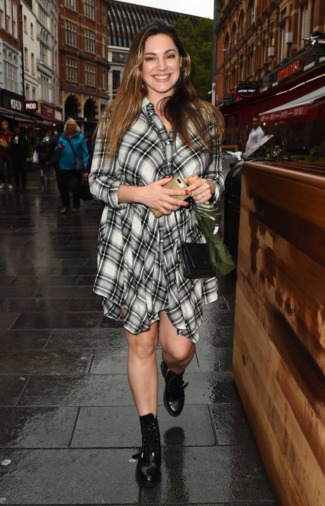 Kelly Brook in a Black and White Plaid Dress