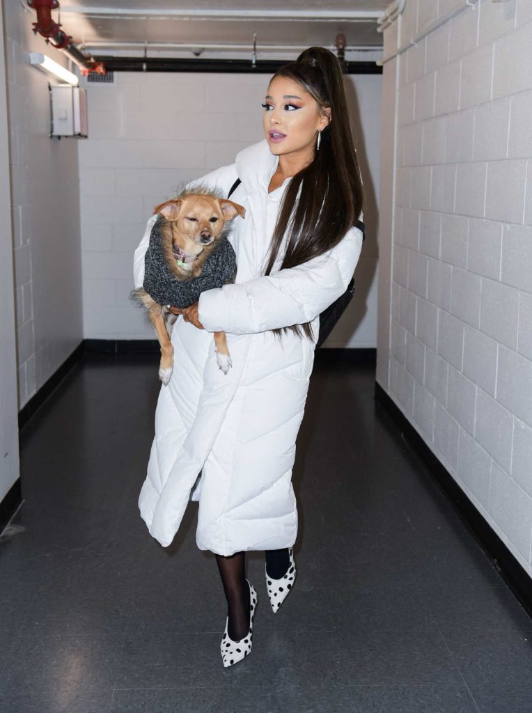 Ariana Grande in a White Puffer Coat
