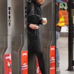 Tom Hiddleston in a Black Cap Leaves the Underground Subway in Manhattan 11/15/2019