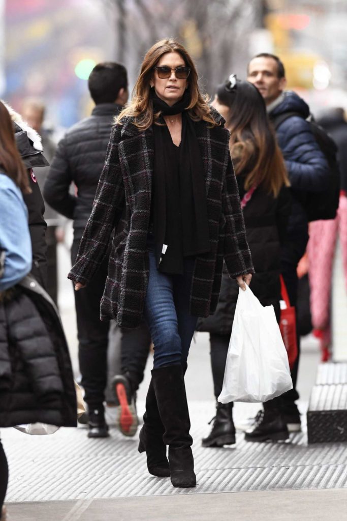 Cindy Crawford in a Black Boots