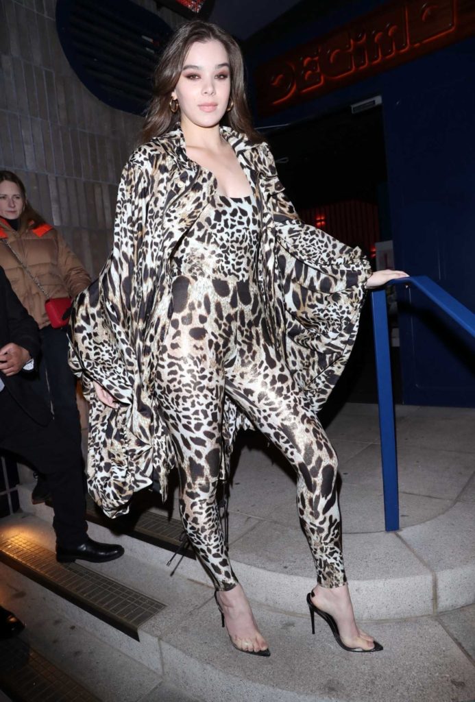 Hailee Steinfeld in a Leopard Print Suit