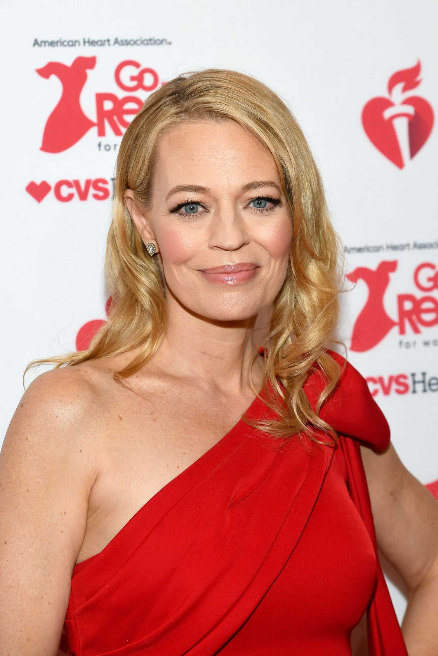 Jeri Ryan Attends the American Red Heart Association’s Go Red for Women