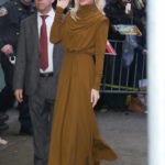 Margot Robbie Greets Fans at Good Morning America in New York