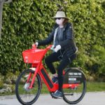 Marcia Cross in a Beige Hat Does a Bike Ride in Santa Monica