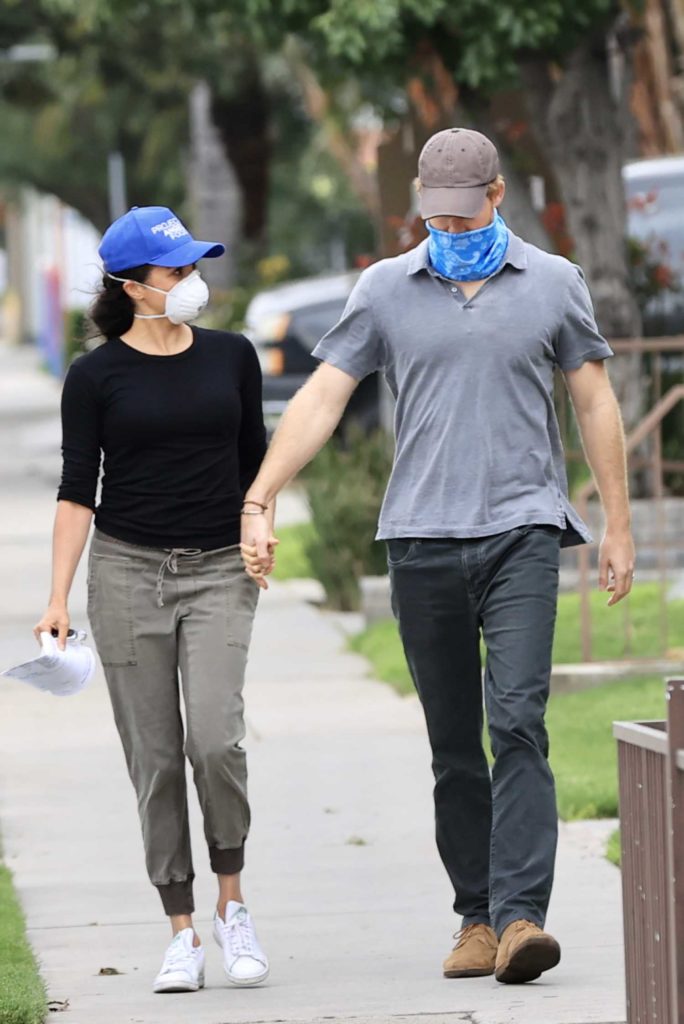 Meghan Markle in a Face Mask